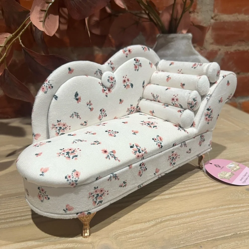 NWT Floral Mini Chaise Lounge Jewelry Box Organizer